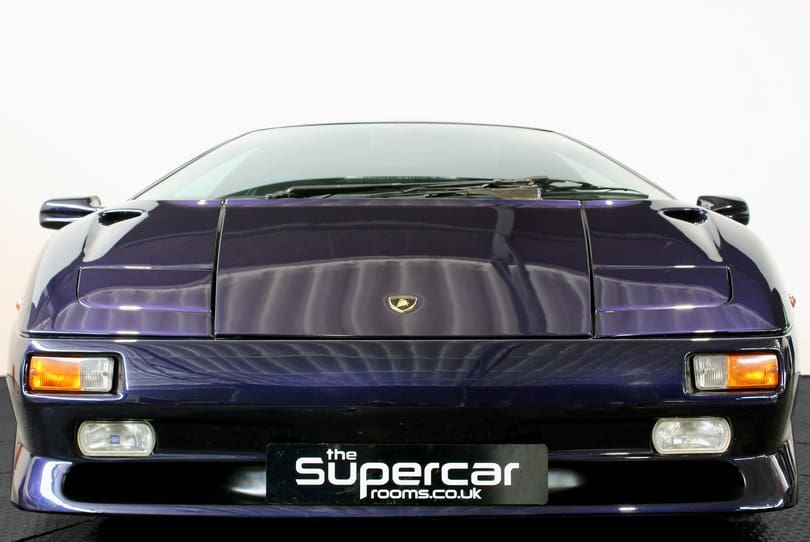 Lamborghini Diablo Sv The Supercar Rooms (43)
