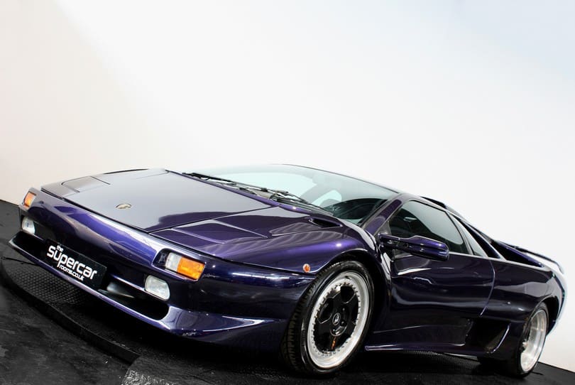 Lamborghini Diablo Sv The Supercar Rooms (47)