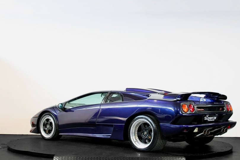 Lamborghini Diablo Sv The Supercar Rooms (5)