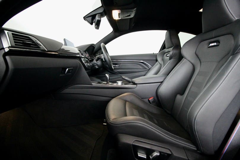 Bmw M4 Competition The Supercar Rooms (11)