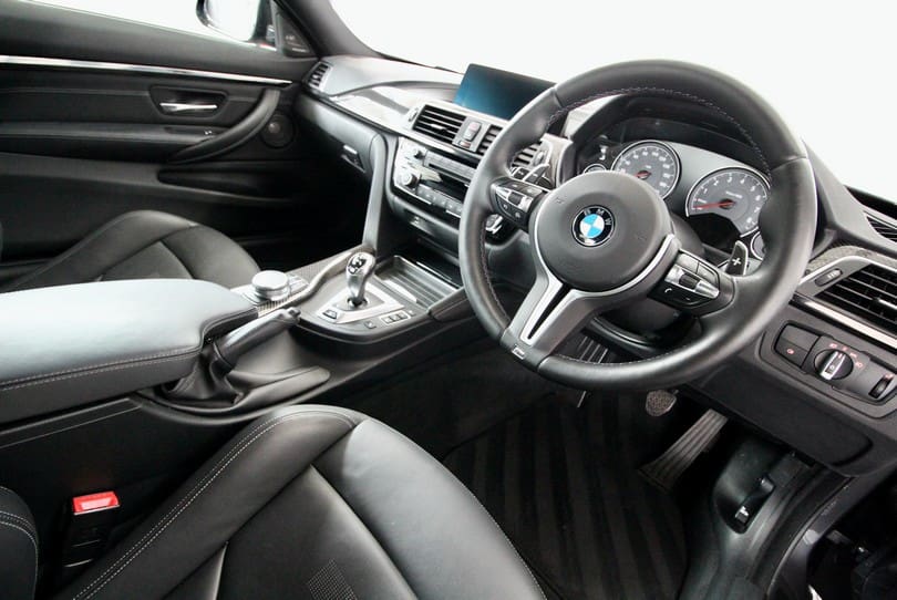 Bmw M4 Competition The Supercar Rooms (23)