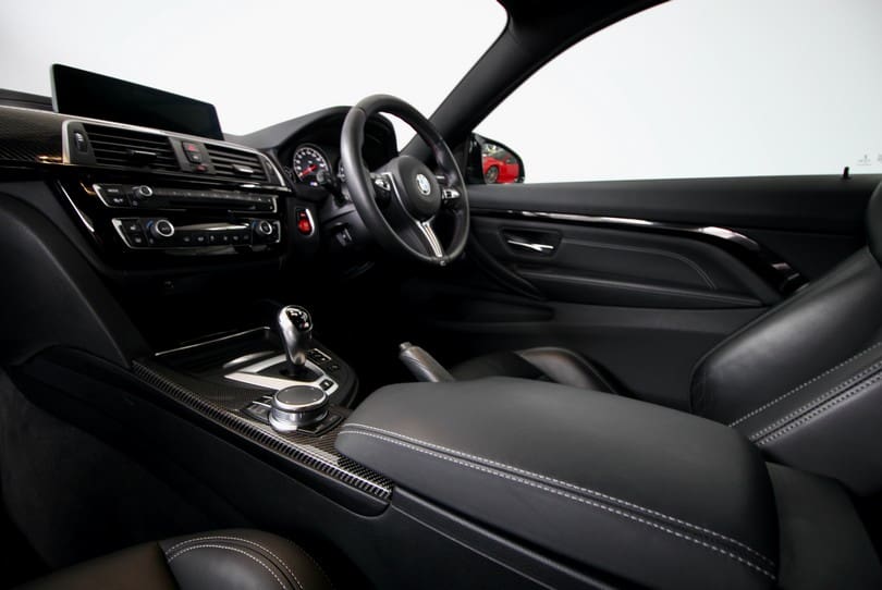 Bmw M4 Competition The Supercar Rooms (32)