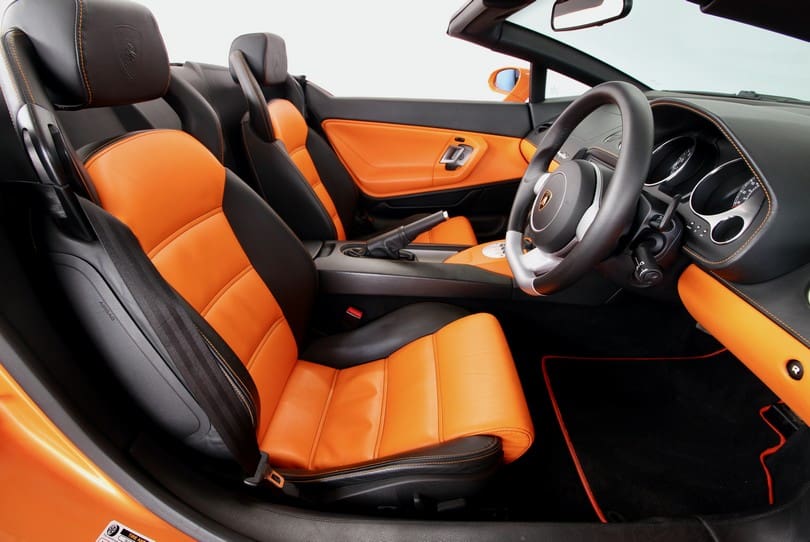 Lamborghini Gallardo Spyder The Supercar Rooms (12)