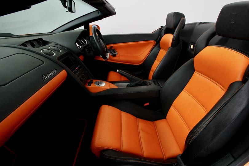 Lamborghini Gallardo Spyder The Supercar Rooms (13)