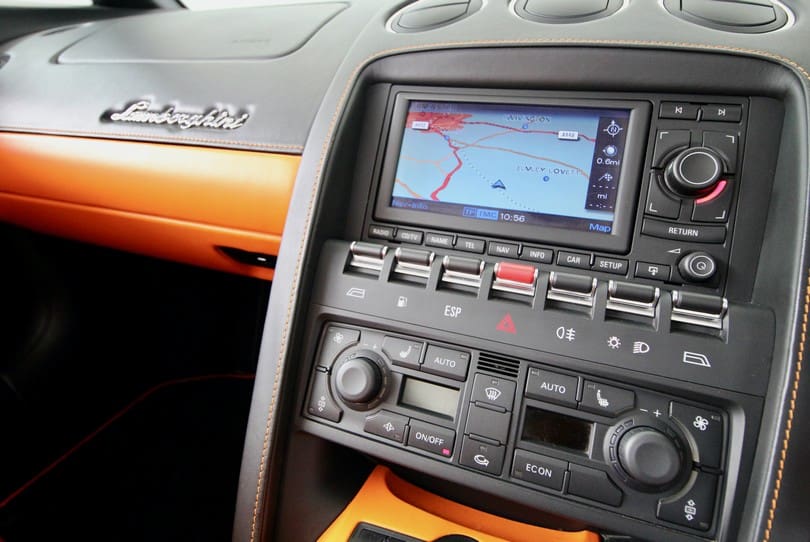 Lamborghini Gallardo Spyder The Supercar Rooms (16)