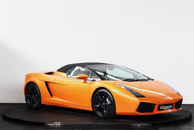Lamborghini Gallardo Spyder The Supercar Rooms (9)