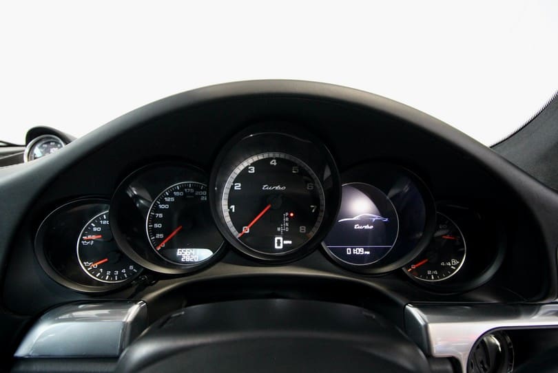 Porsche 991 Turbo The Supercar Rooms (18)