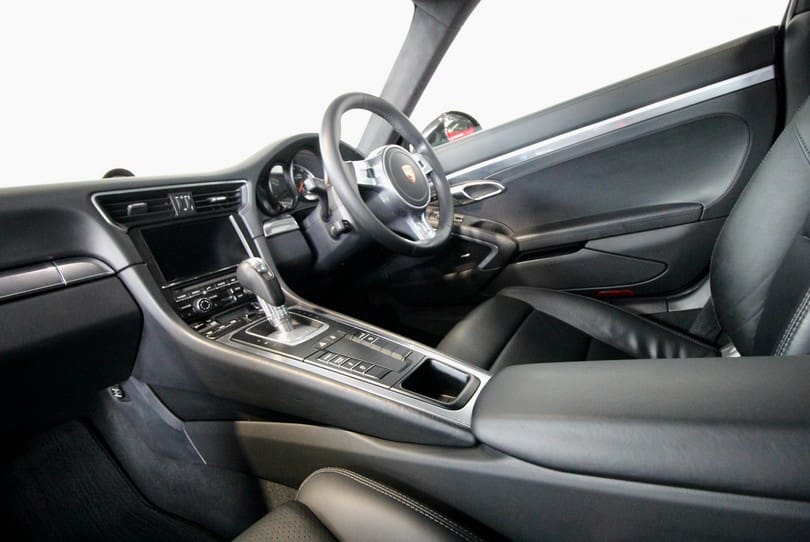 Porsche 991 Turbo The Supercar Rooms (22)