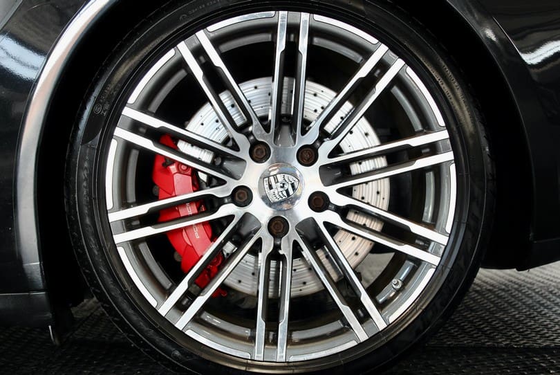 Porsche 991 Turbo The Supercar Rooms (27)