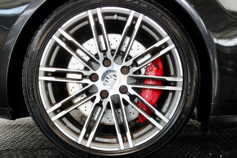 Porsche 991 Turbo The Supercar Rooms (29)