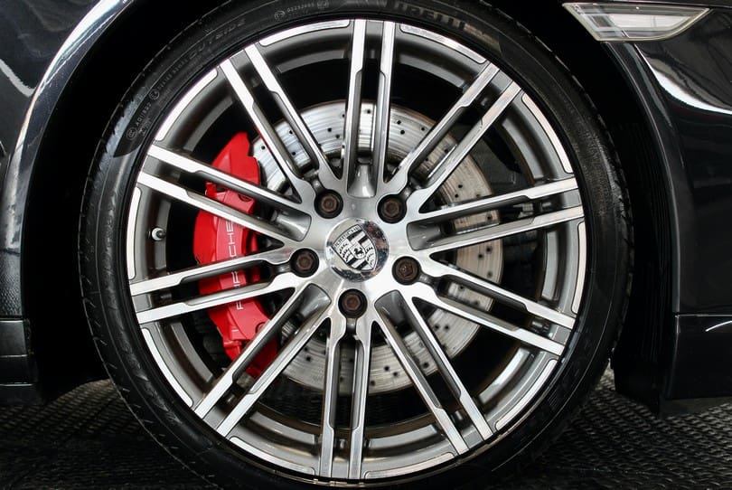 Porsche 991 Turbo The Supercar Rooms (30)