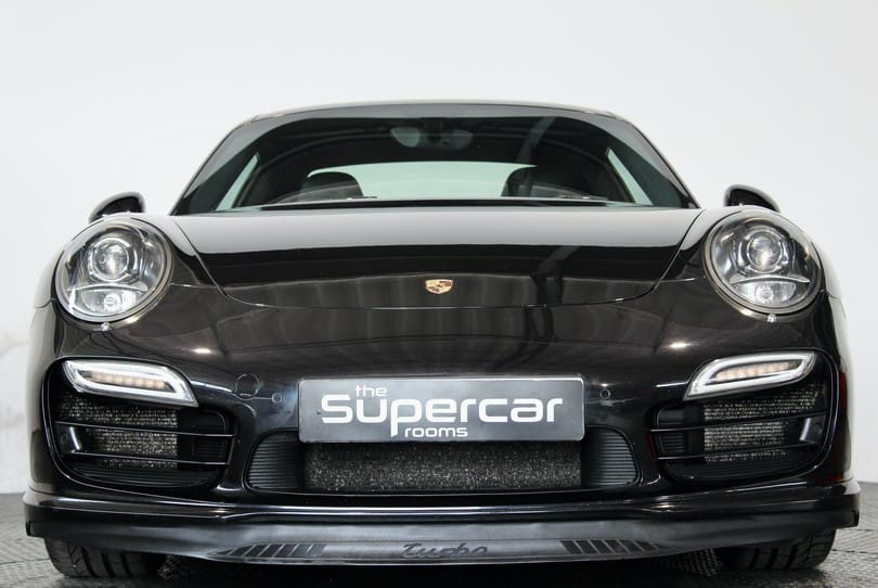 Porsche 991 Turbo The Supercar Rooms (40)