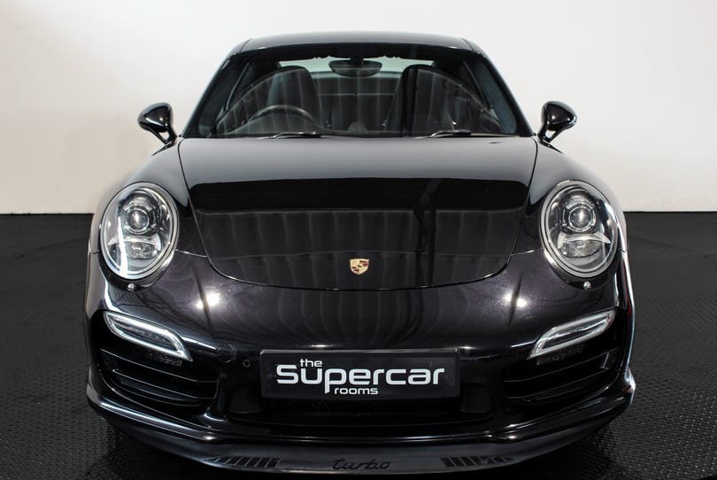 Porsche 991 Turbo The Supercar Rooms (41)