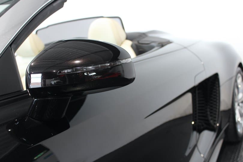 Audi R8 V10 Manual Spyder The Supercar Rooms (45)