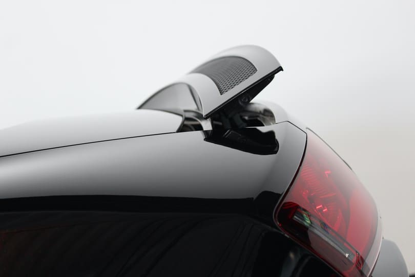 Audi R8 V10 Manual Spyder The Supercar Rooms (47)