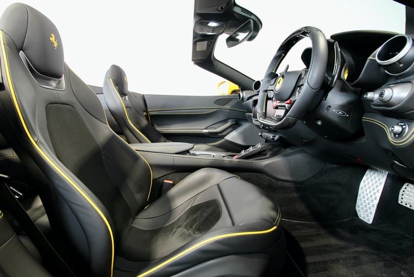 Ferrari Portofino The Supercar Rooms (13)