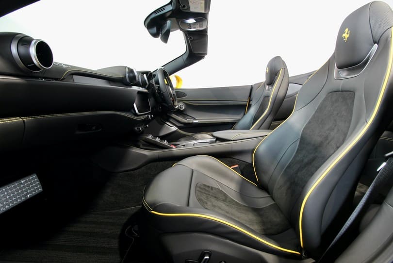 Ferrari Portofino The Supercar Rooms (14)