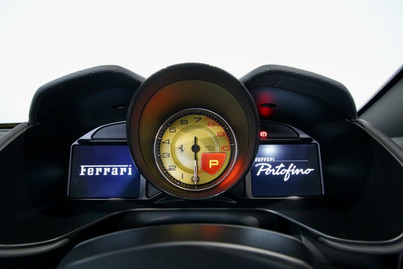 Ferrari Portofino The Supercar Rooms (19)