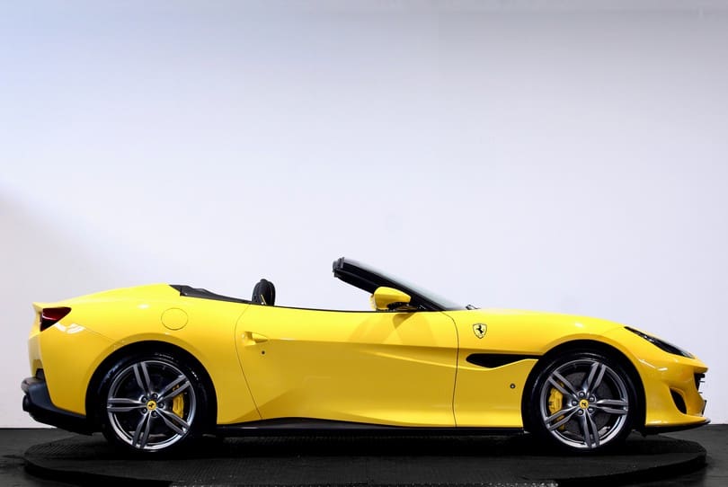 Ferrari Portofino The Supercar Rooms (2)