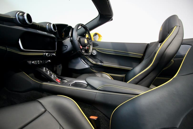 Ferrari Portofino The Supercar Rooms (28)