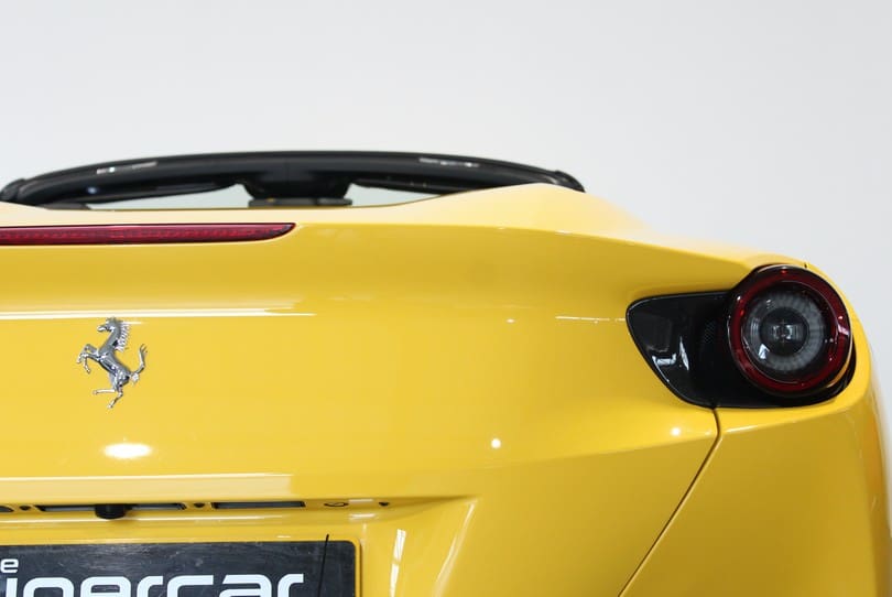 Ferrari Portofino The Supercar Rooms (42)