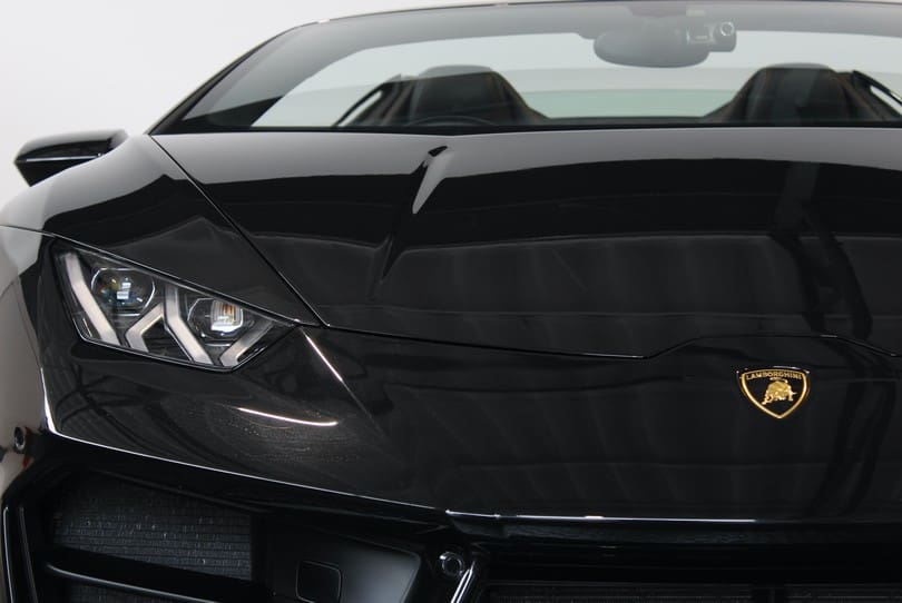 Lamborghini Huaracan Spyder Lp580 2 The Supercar Rooms (43)