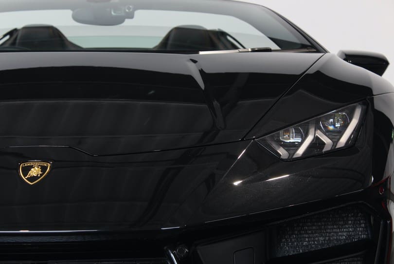 Lamborghini Huaracan Spyder Lp580 2 The Supercar Rooms (44)