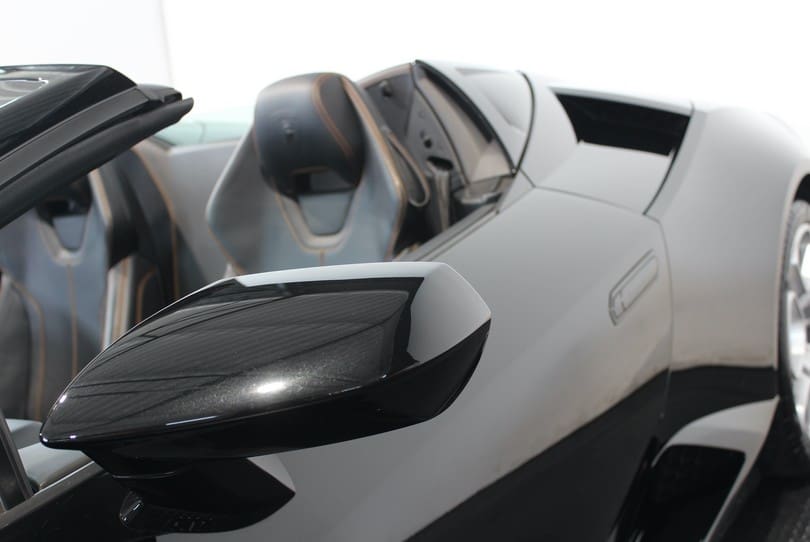 Lamborghini Huaracan Spyder Lp580 2 The Supercar Rooms (47)