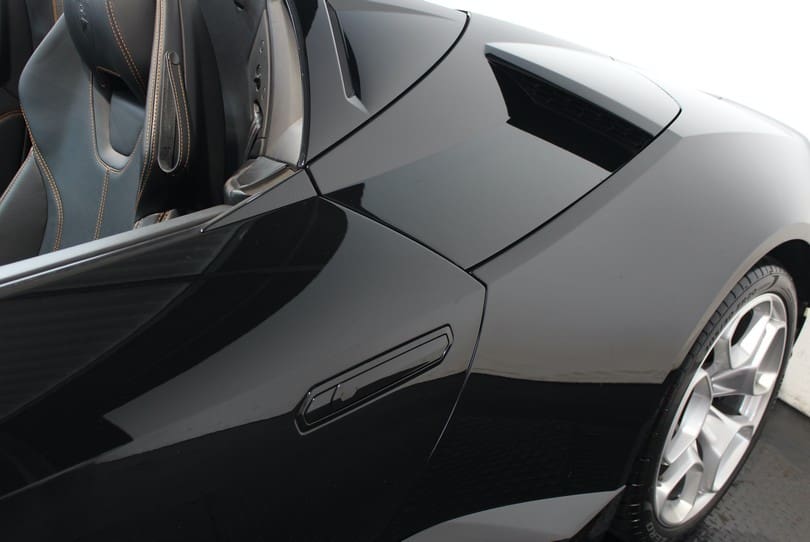 Lamborghini Huaracan Spyder Lp580 2 The Supercar Rooms (48)