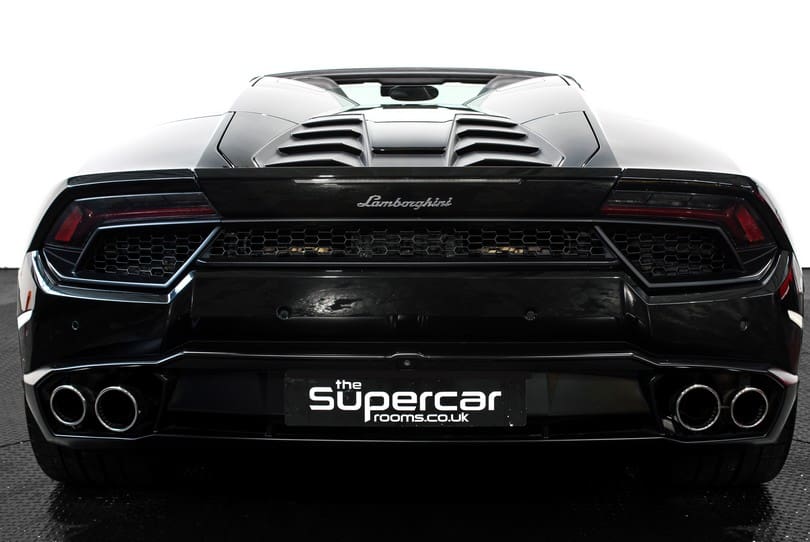 Lamborghini Huaracan Spyder Lp580 2 The Supercar Rooms (55)