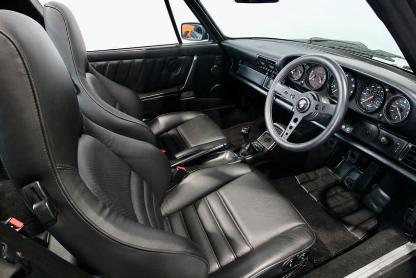 Porsche 964 Targa The Supercar Rooms (12)