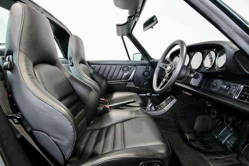 Porsche 964 Targa The Supercar Rooms (13)