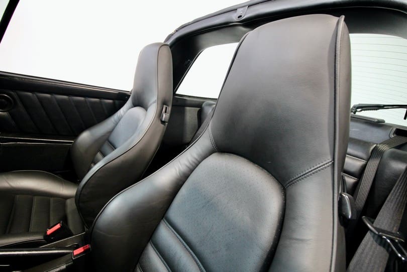 Porsche 964 Targa The Supercar Rooms (25)