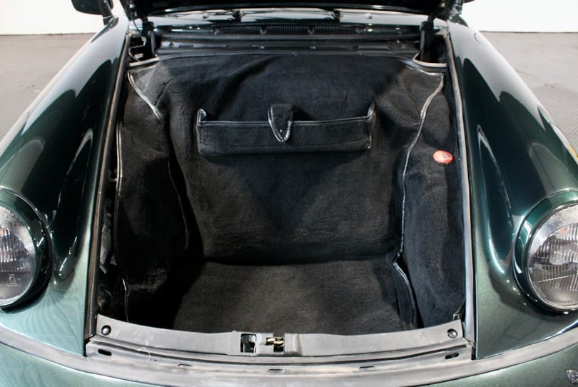 Porsche 964 Targa The Supercar Rooms (27)