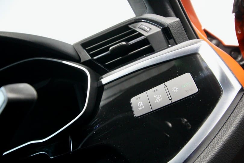 Audi Q3 The Supercar Rooms (19)