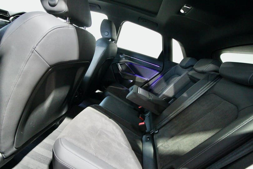 Audi Q3 The Supercar Rooms (26)