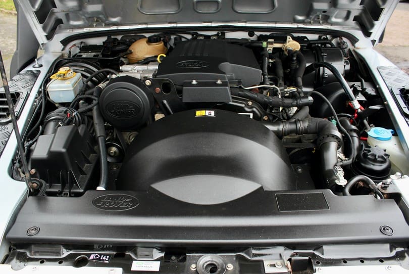 Land Rover Defender 110 The Supercar Rooms (21)