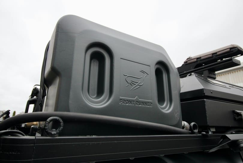 Land Rover Defender 110 The Supercar Rooms (39)