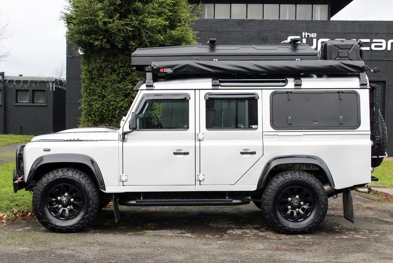 Land Rover Defender 110 The Supercar Rooms (5)