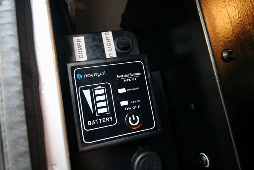 Land Rover Defender 110 The Supercar Rooms (53)