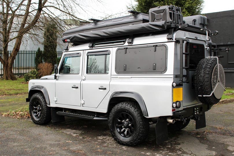 Land Rover Defender 110 The Supercar Rooms (6)