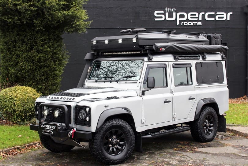 Land Rover Defender 110 The Supercar Rooms (60)
