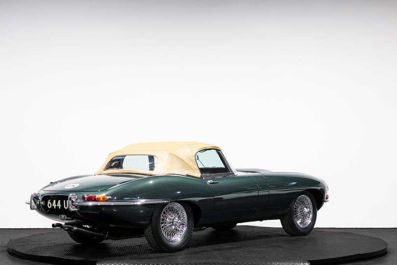 Jaguar E Type Ots The Supercar Rooms (11)