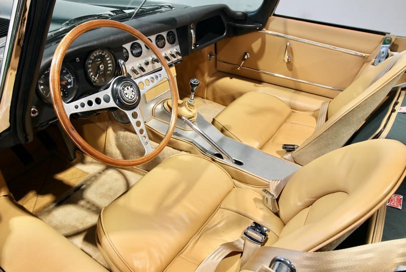 Jaguar E Type Ots The Supercar Rooms (15)