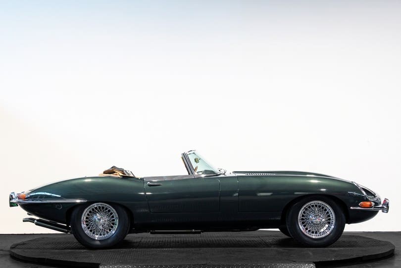 Jaguar E Type Ots The Supercar Rooms (2)