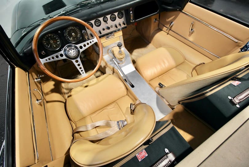 Jaguar E Type Ots The Supercar Rooms (24)