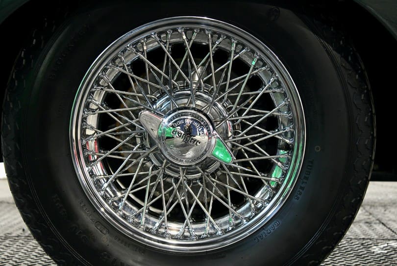 Jaguar E Type Ots The Supercar Rooms (34)