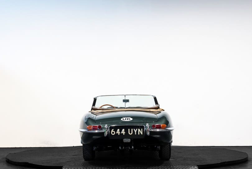 Jaguar E Type Ots The Supercar Rooms (4)