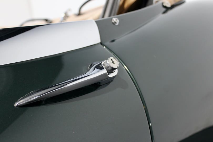 Jaguar E Type Ots The Supercar Rooms (41)