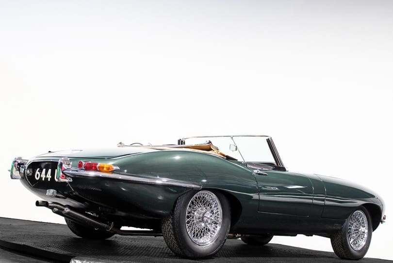 Jaguar E Type Ots The Supercar Rooms (49)